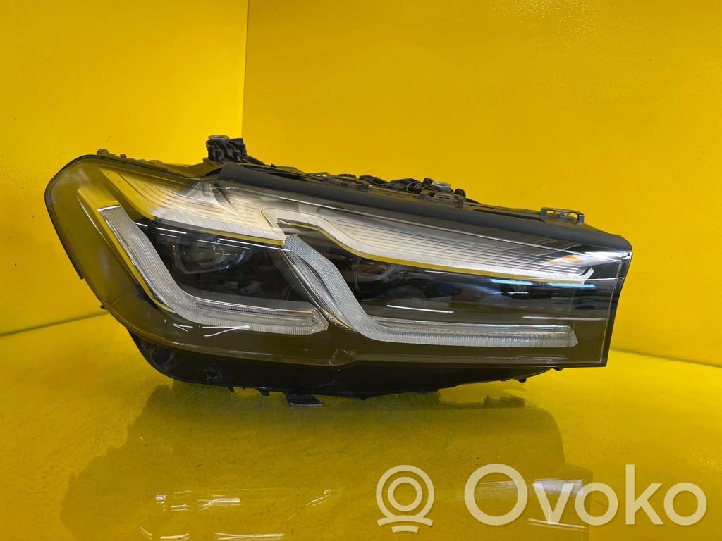 BMW 5 G30 G31 G38 Etu-/Ajovalo 