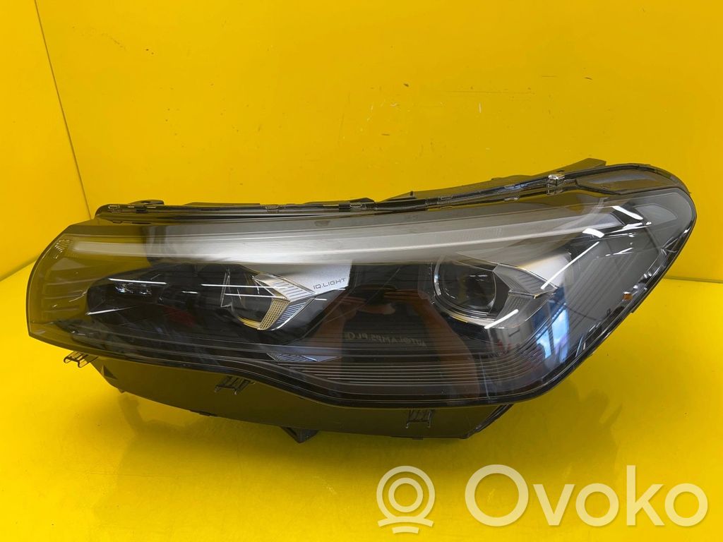 Volkswagen Tiguan Lampa przednia 