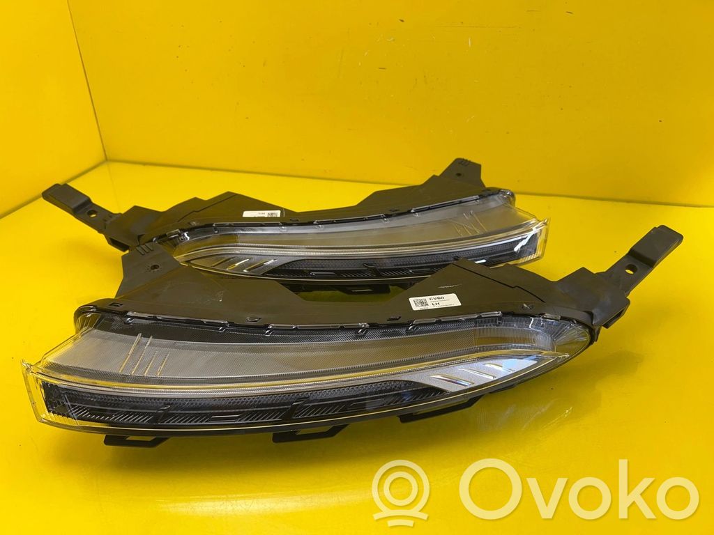 Hyundai Bayon Lampa przednia 