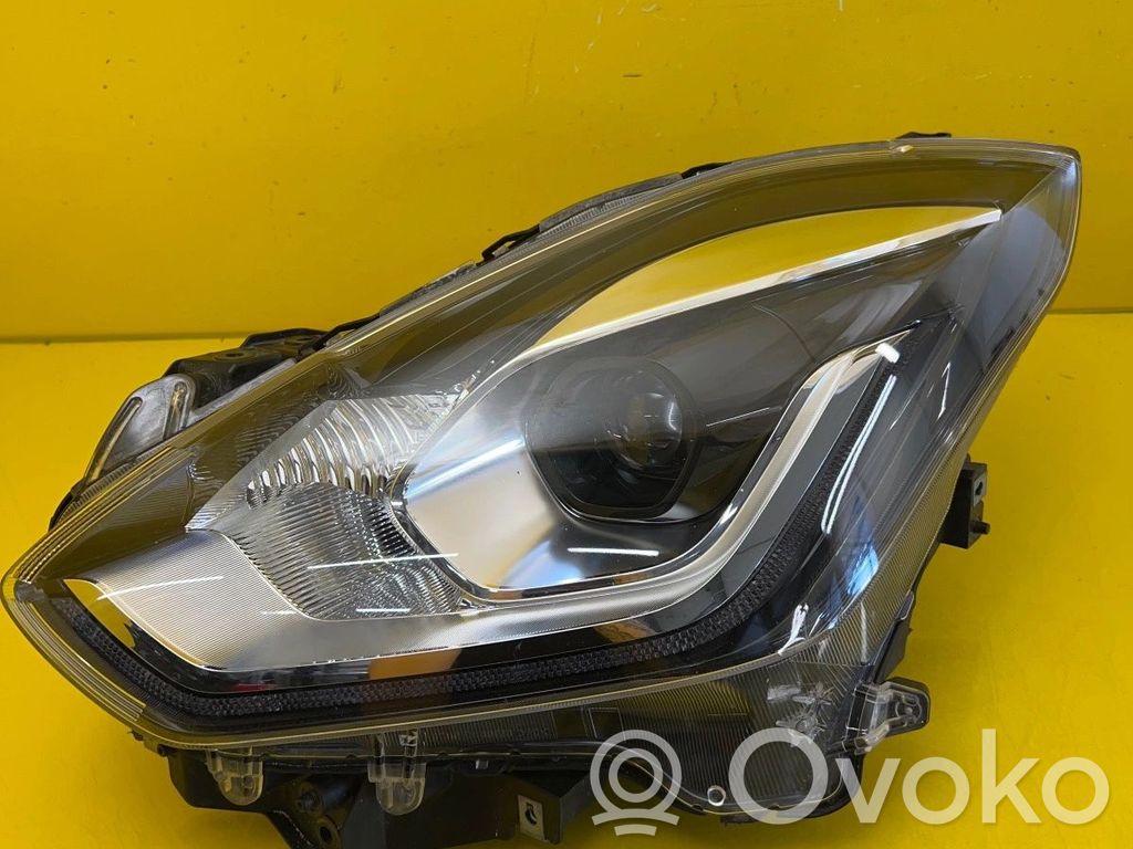 Suzuki Swift III Lampa przednia 