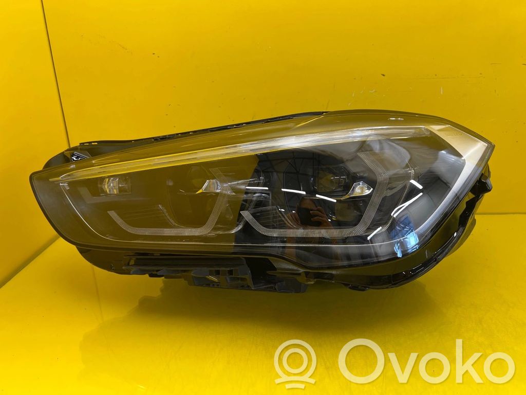 BMW X1 F48 F49 Lampa przednia 