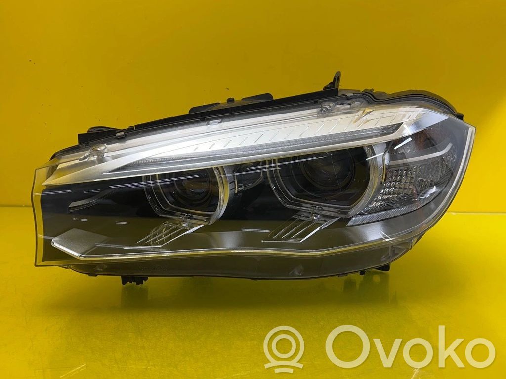 BMW X5 F15 Lampa przednia 