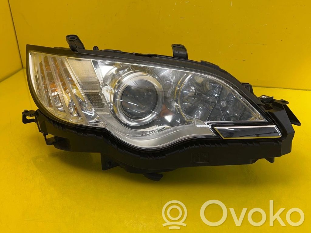 Subaru Legacy Lampa przednia 