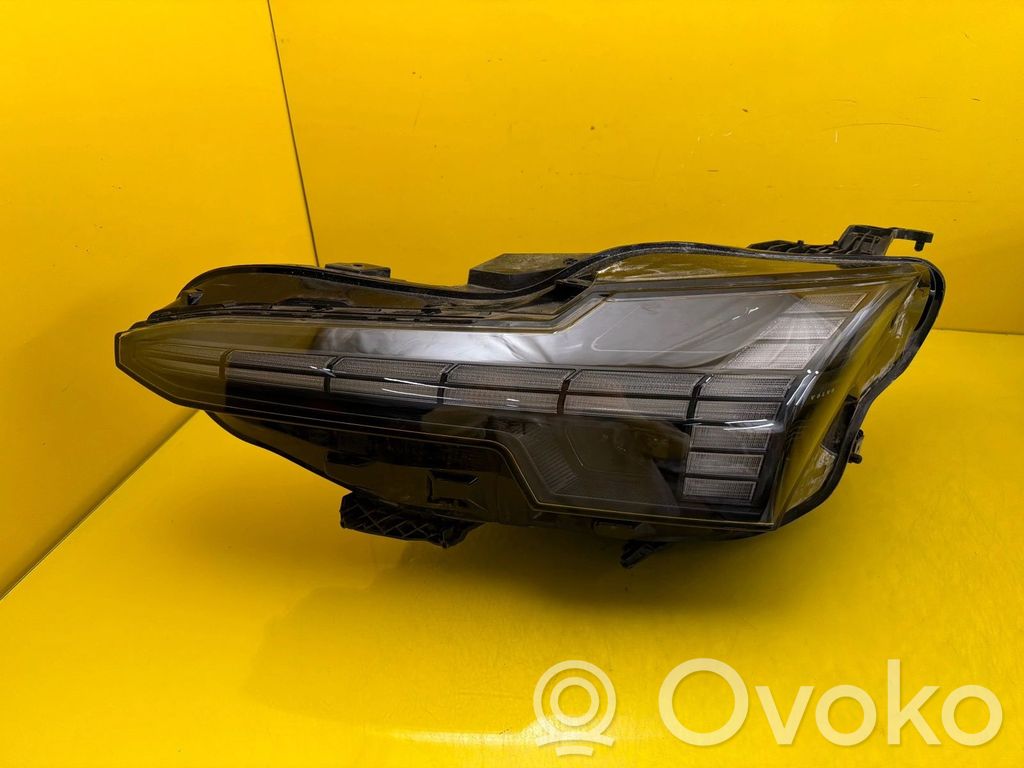 Volvo EX30 Headlight/headlamp 