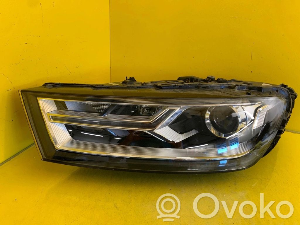 Audi Q7 4M Headlight/headlamp 