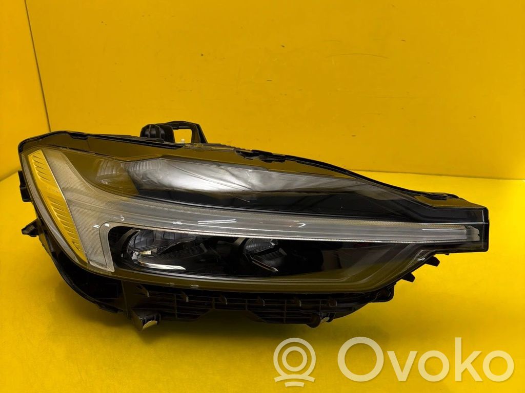 Volvo XC60 Headlight/headlamp 