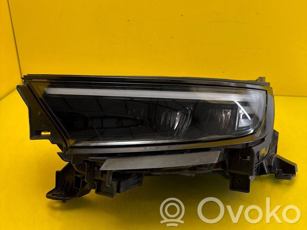 Opel Mokka B Scheinwerfer 