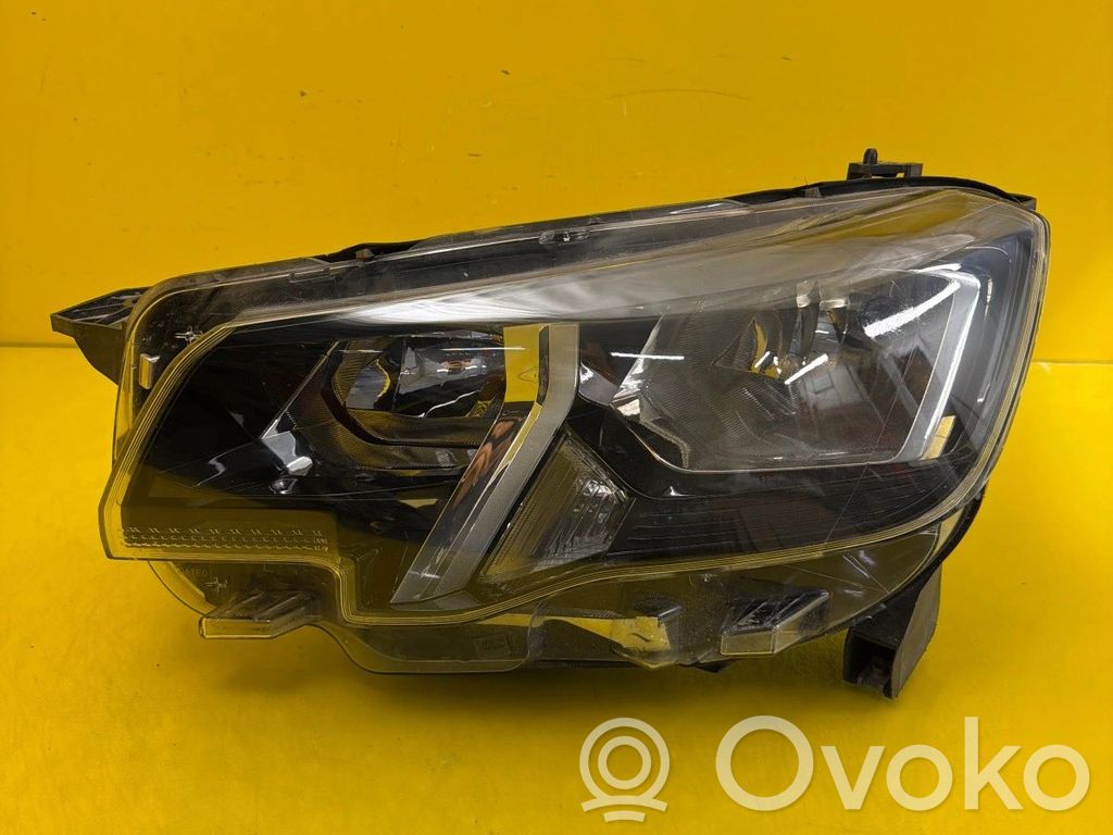 Peugeot Rifter Lampa przednia 