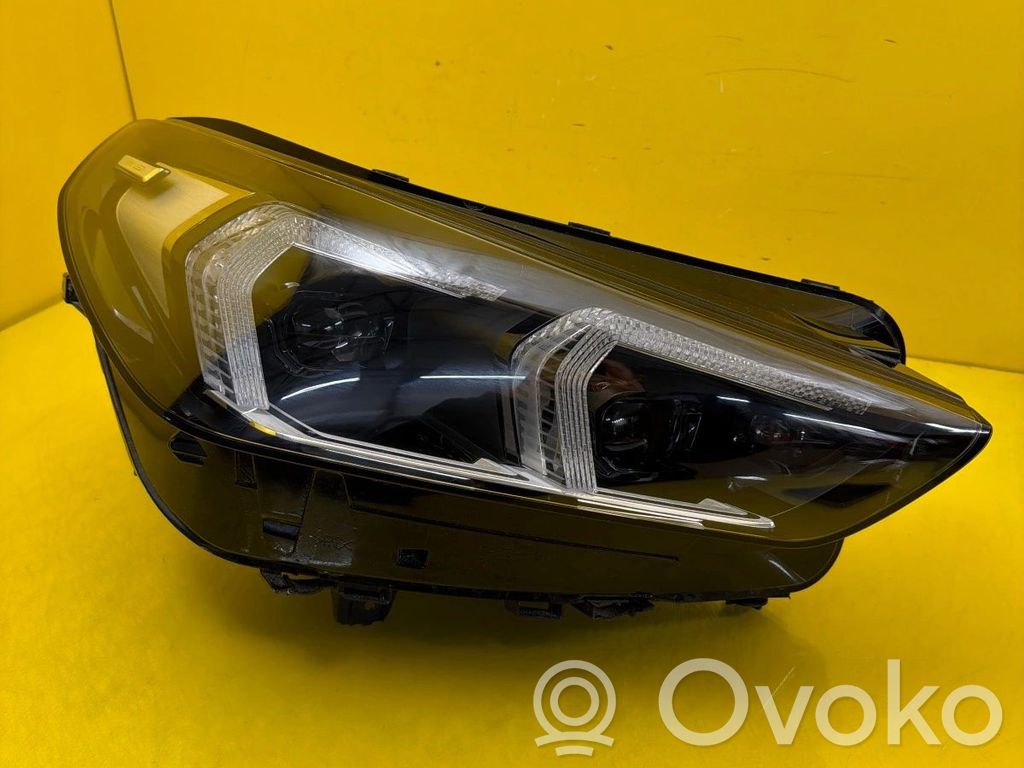 BMW X1 U11 Scheinwerfer 