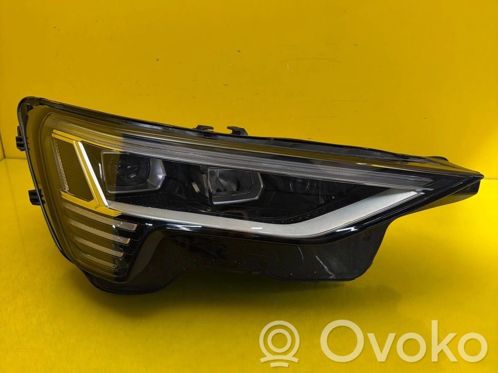 Audi Q4 e-tron Faro/fanale 