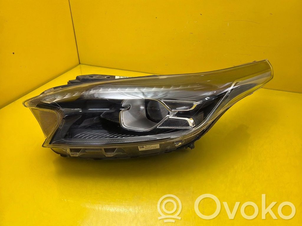 KIA Xceed Headlight/headlamp 
