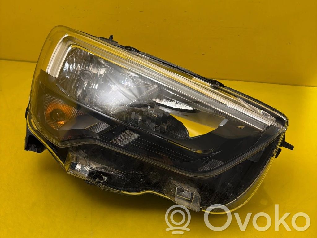 Opel Combo E Headlight/headlamp 