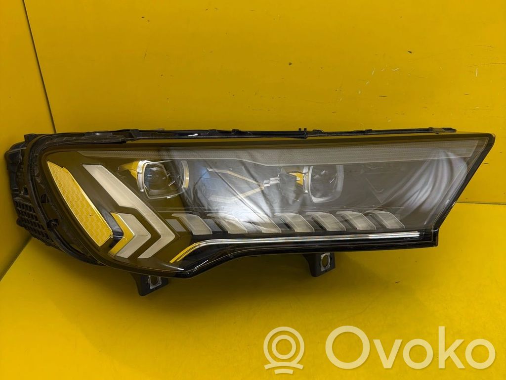 Audi Q7 4M Phare frontale 