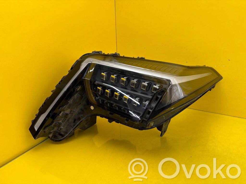 KIA EV9 Priekinis žibintas 