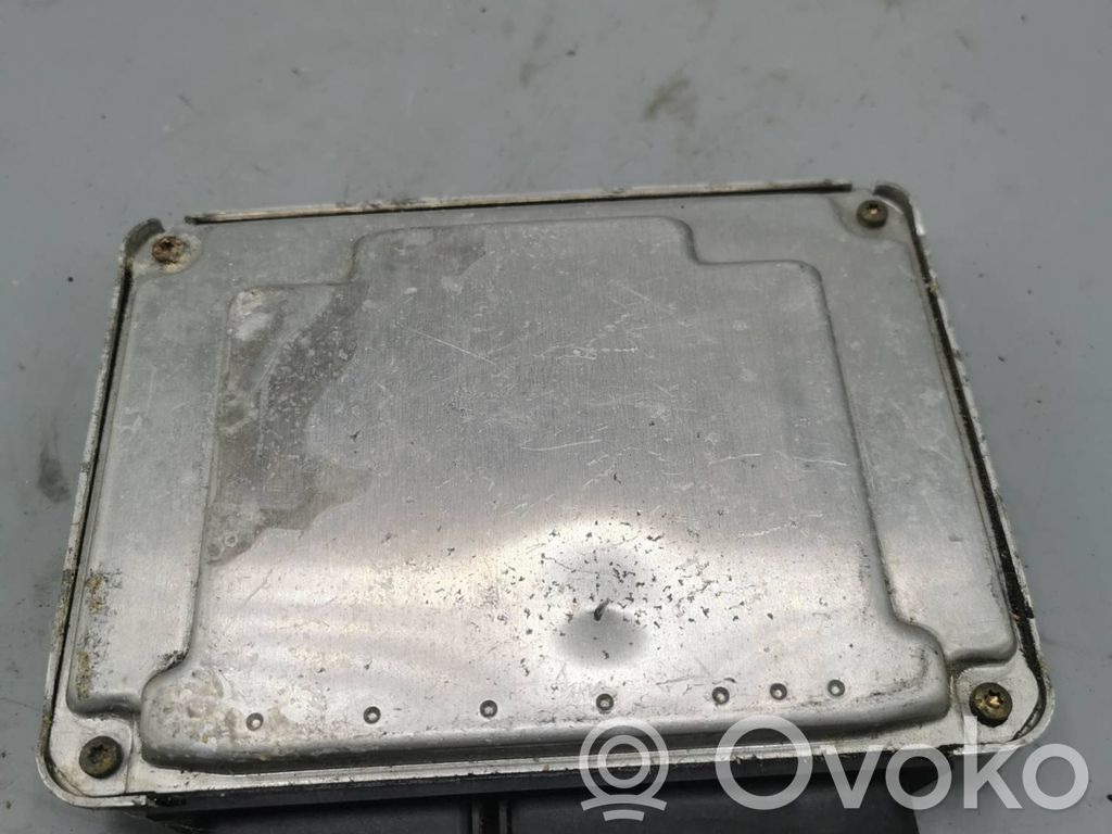 Engine control unit/module   038906019FC,28SA5308,0281010781