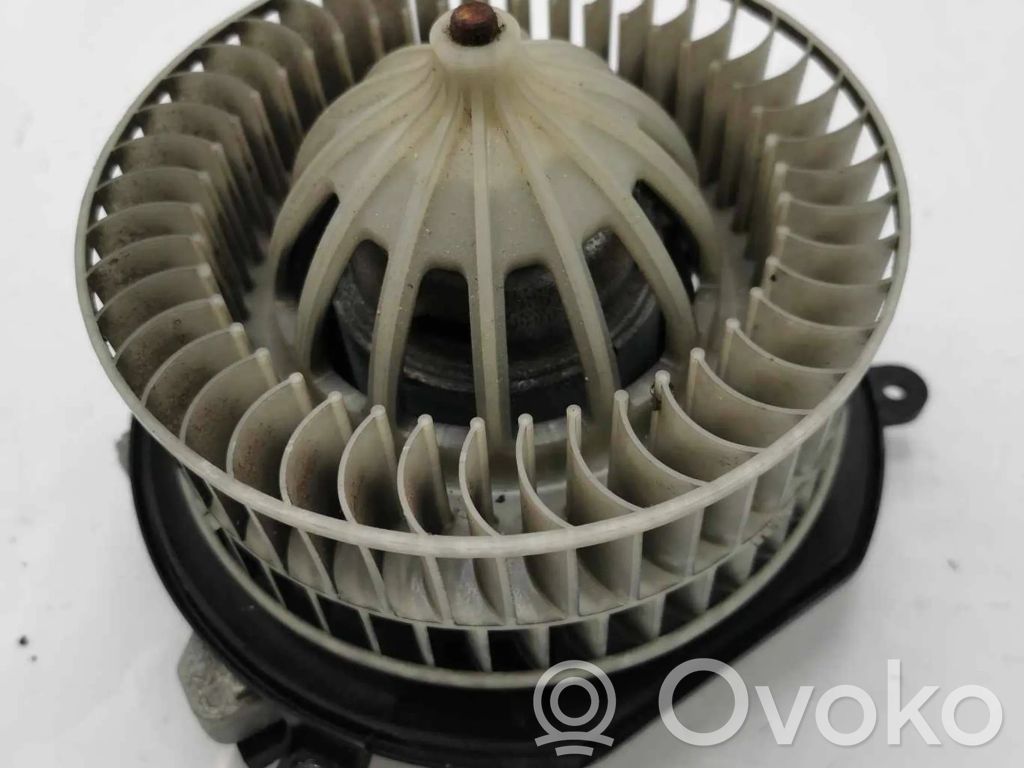 Mercedes-Benz E W211 Heater fan/blower 