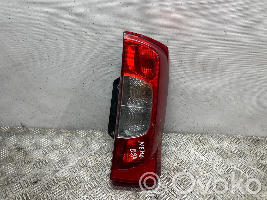 Rear/tail lights   13202F,144353136,01353205080E
