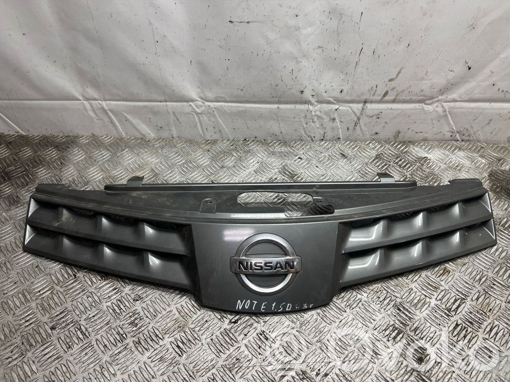 Front grill   623109U000
