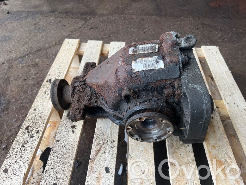Rear differential   7514797,26219
