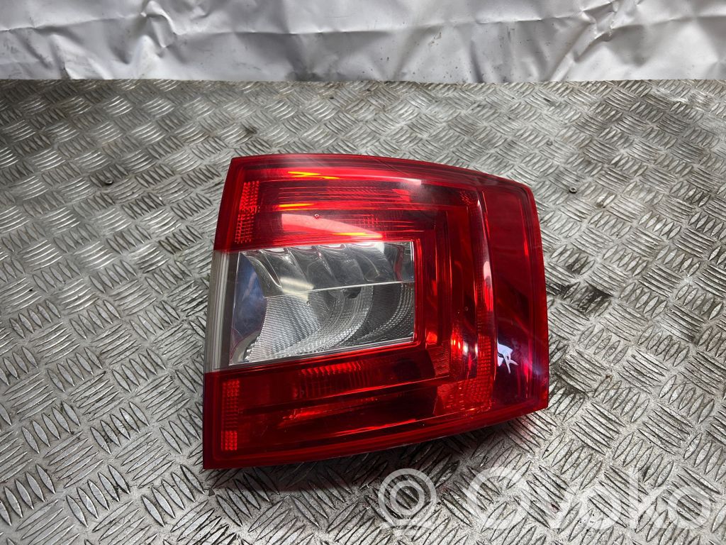 Skoda Octavia Mk3 (5E) Lampă spate în caroserie 