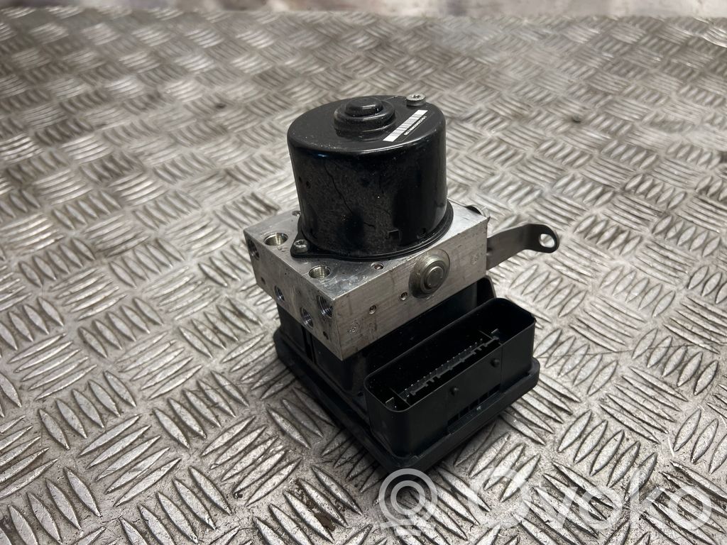 BMW 3 E90 E91 ABS Pump 