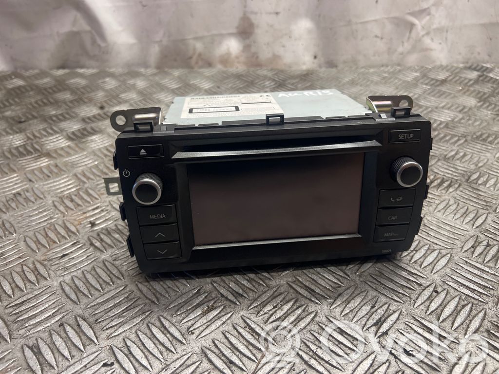 Toyota Auris E180 Panel / Radioodtwarzacz CD/DVD/GPS 