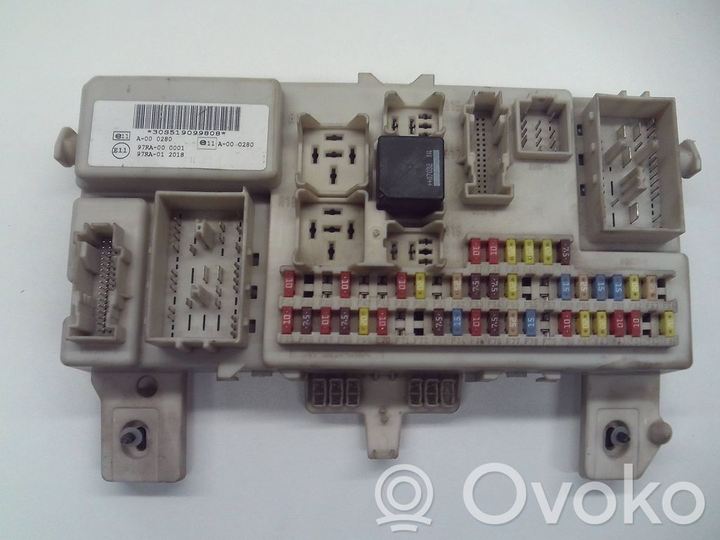 Módulo de fusible   6M5T14014,4M5T14A073,97RA000001