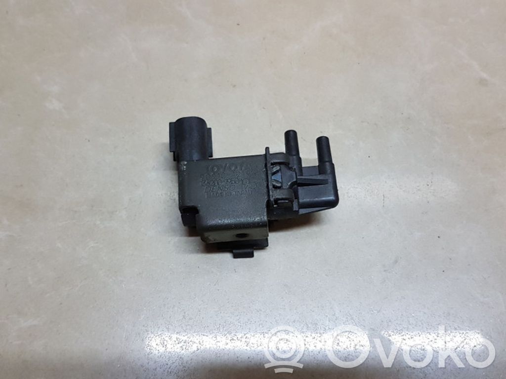 Lexus IS 200-300 Electroválvula del turbo 