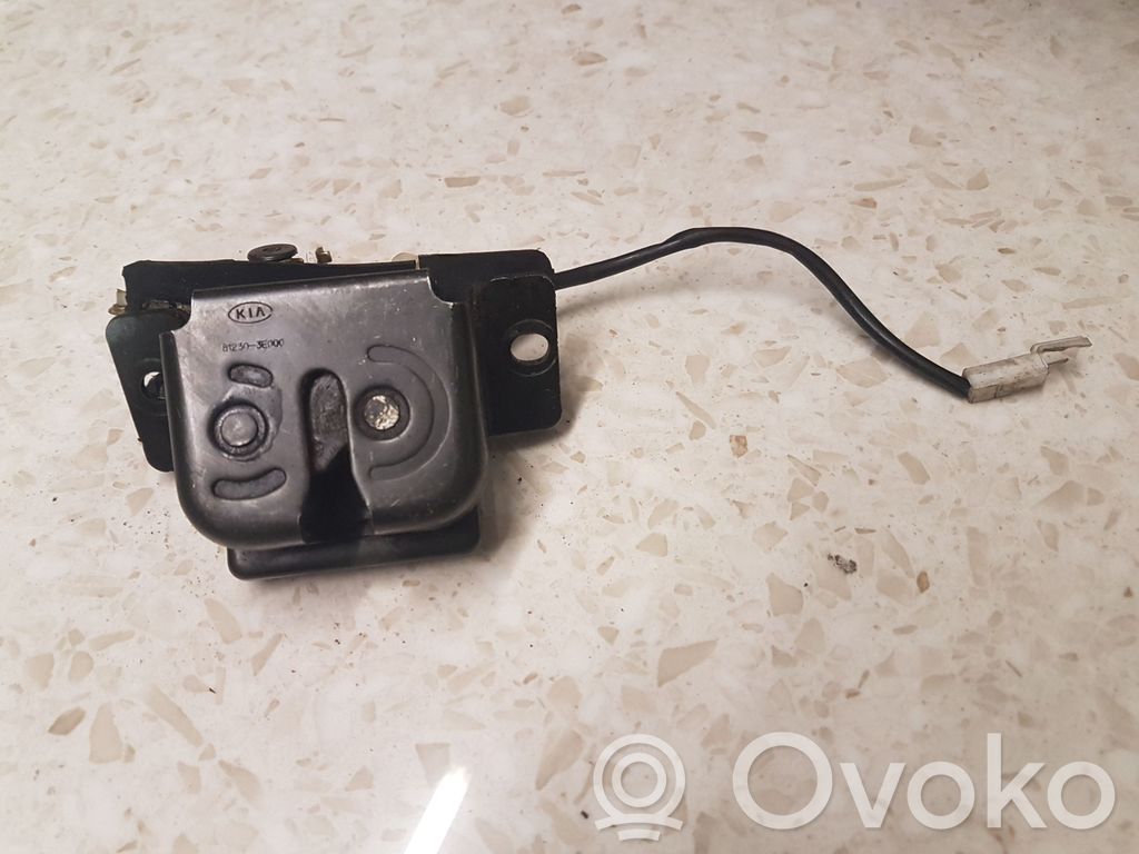 KIA Sorento Takaluukun/tavaratilan lukon vastakappale 