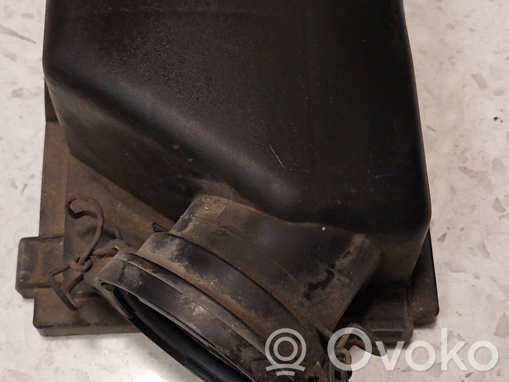Saab 900 Air filter box 
