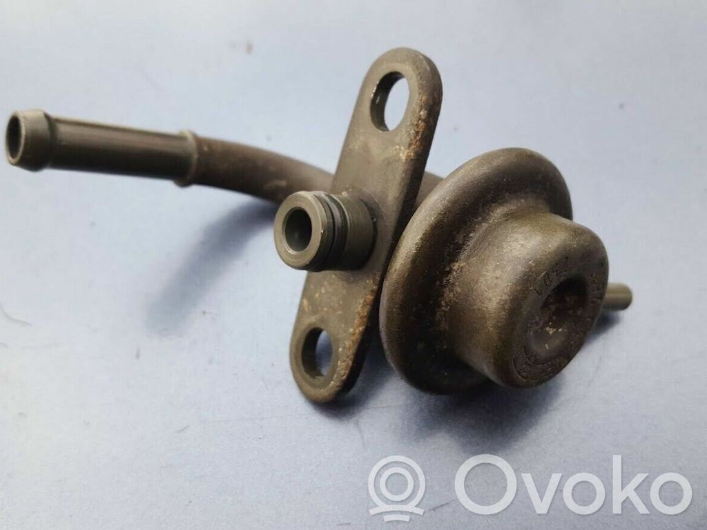Mazda 323 F Vacuum valve 