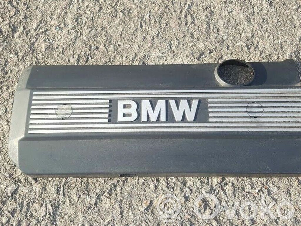 BMW 5 E39 Motorabdeckung 