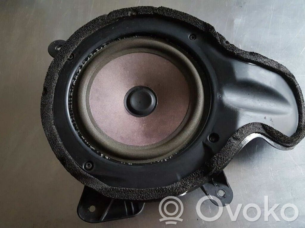 Volvo S80 Front door speaker 