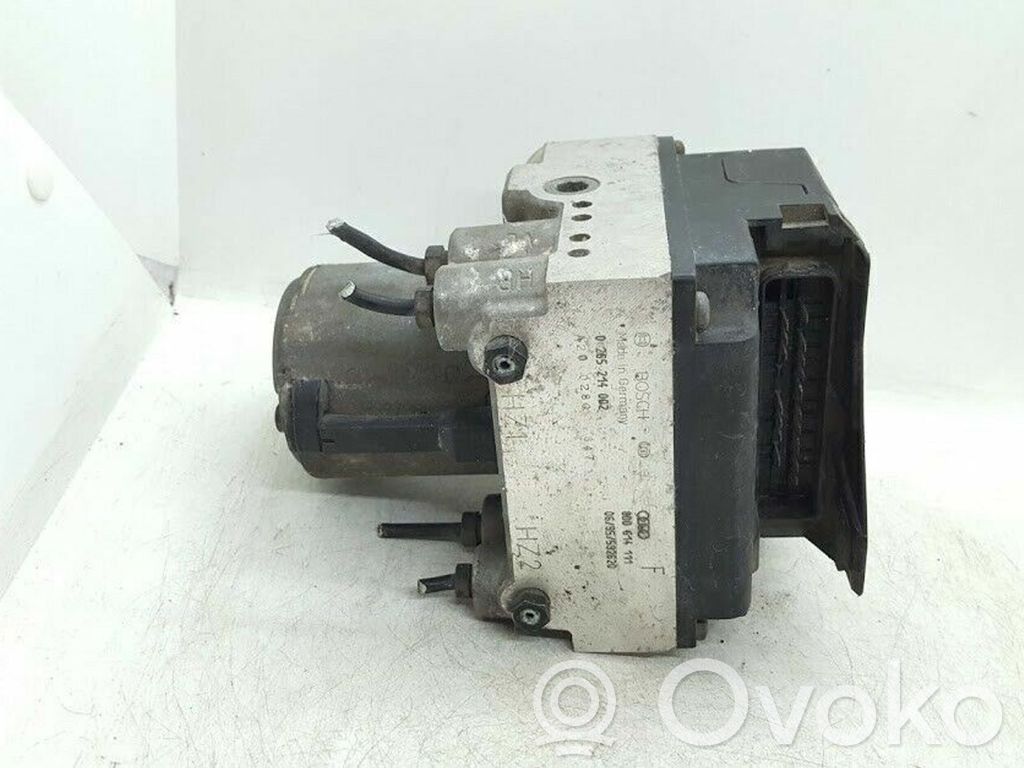 Audi A8 S8 D2 4D ABS-pumppu 