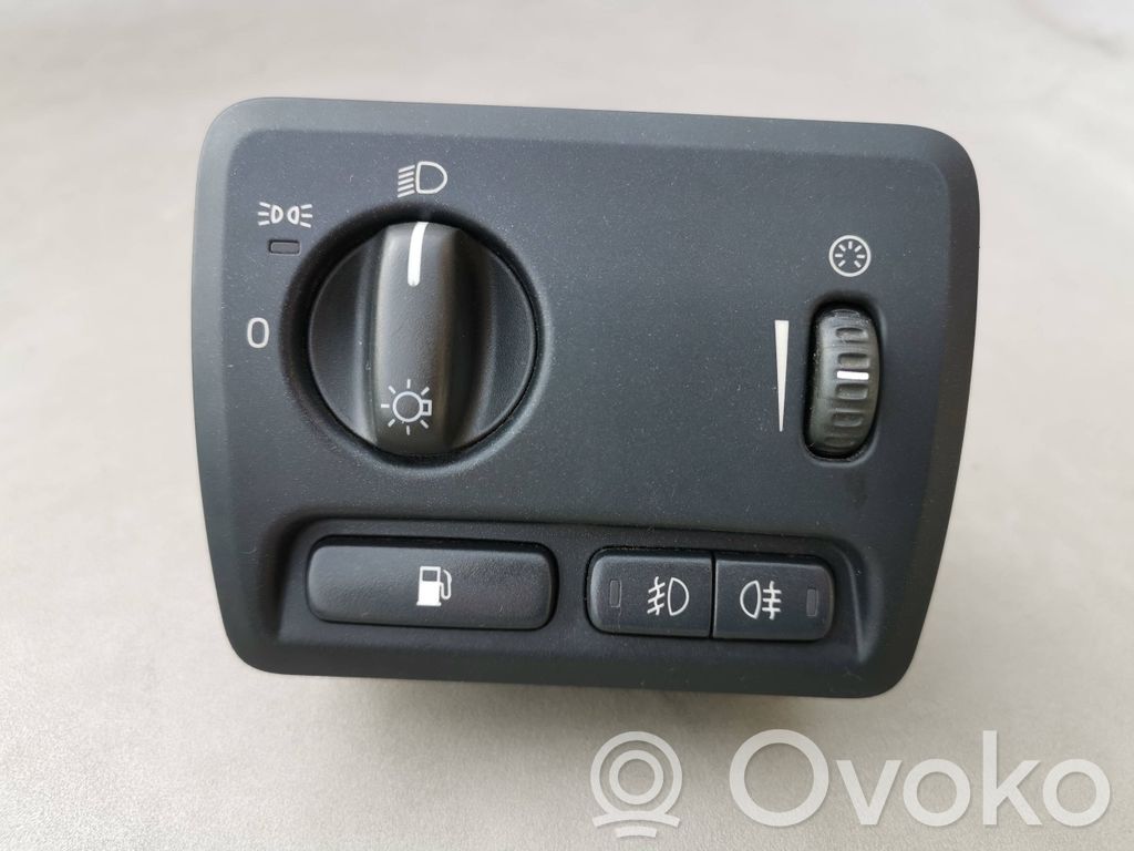 Volvo V70 Light switch 