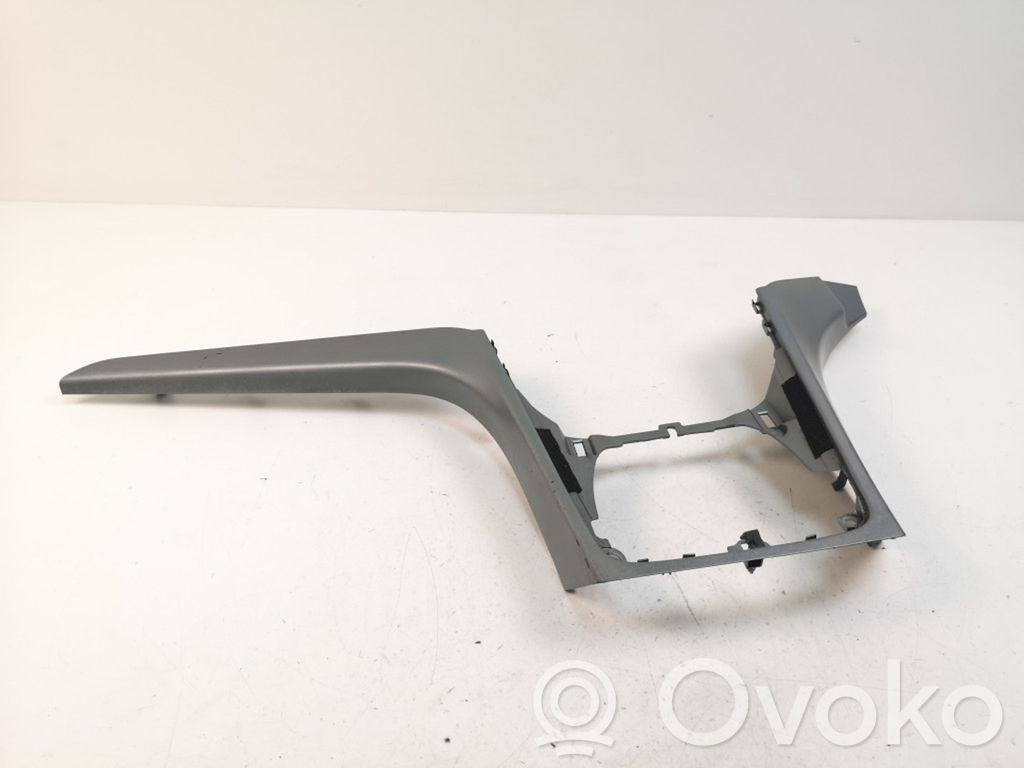 Ford Grand C-MAX Hansikaslokeron koristelista 