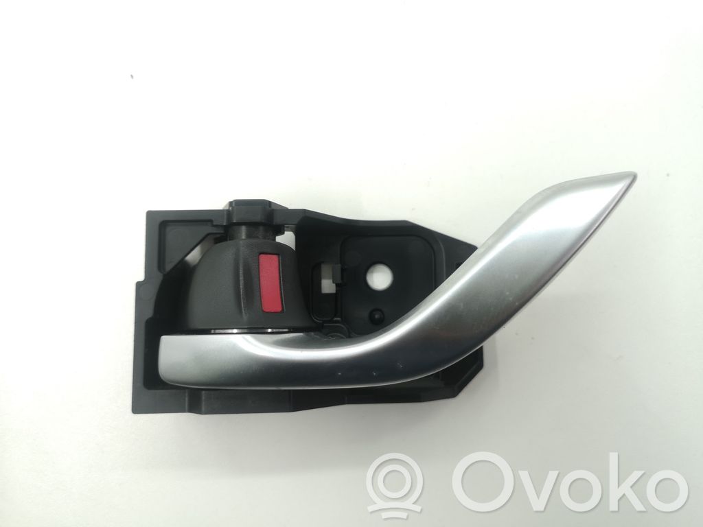 Mazda CX-5 Front door interior handle 