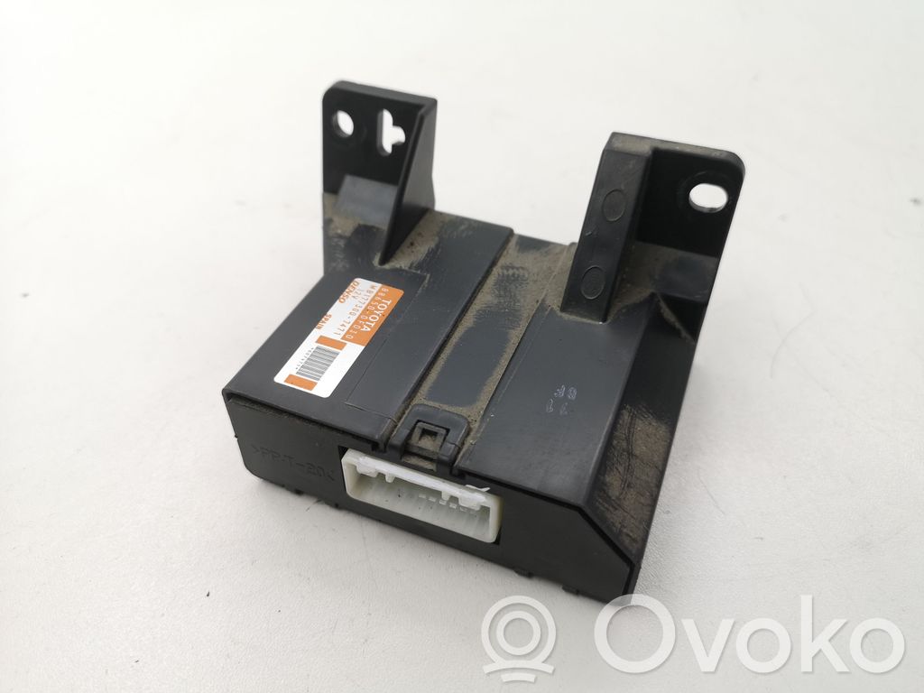 Toyota Corolla Verso AR10 Air conditioning/heating control unit 