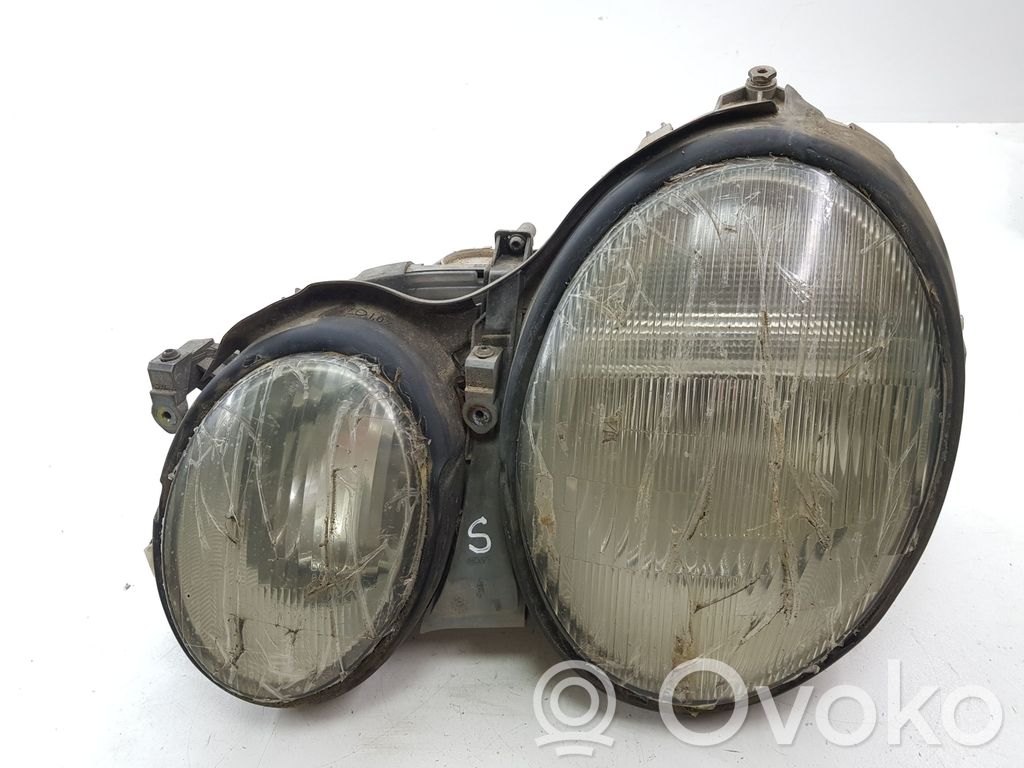 Mercedes-Benz CLK A208 C208 Headlight/headlamp 