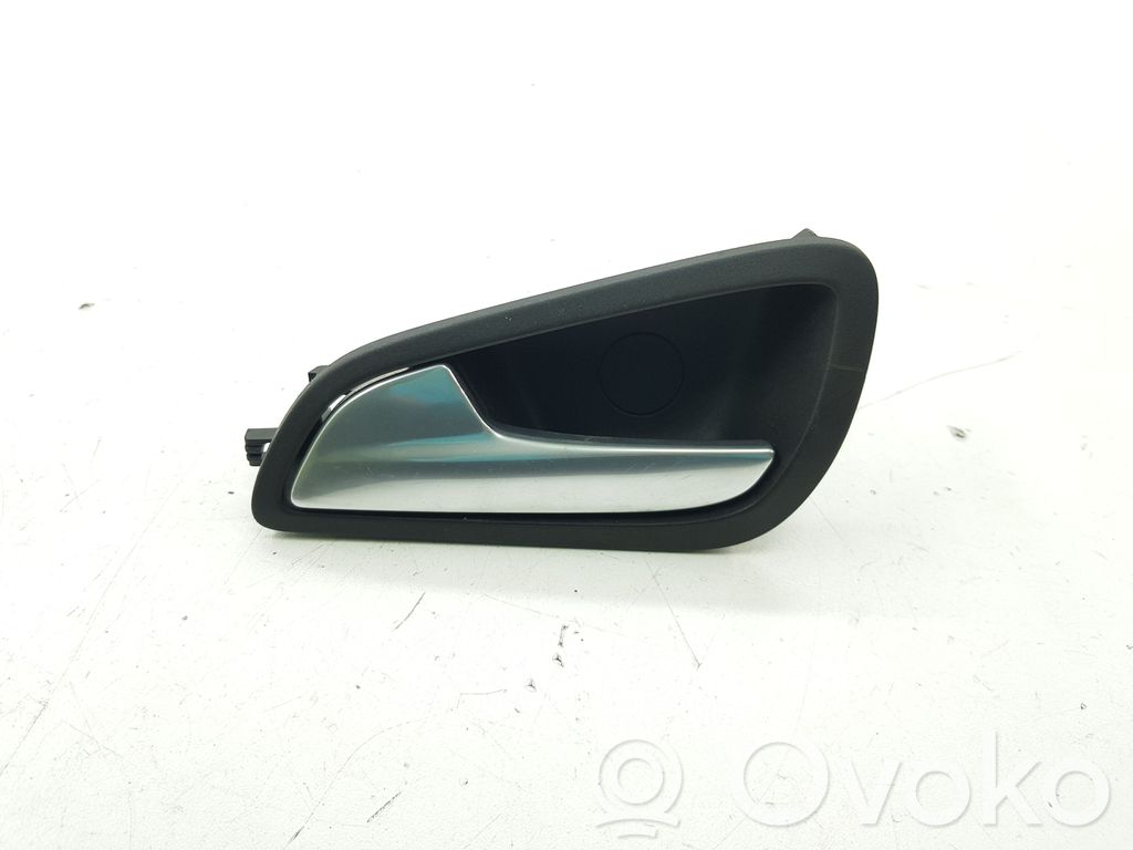 Ford Focus Rear door interior handle 