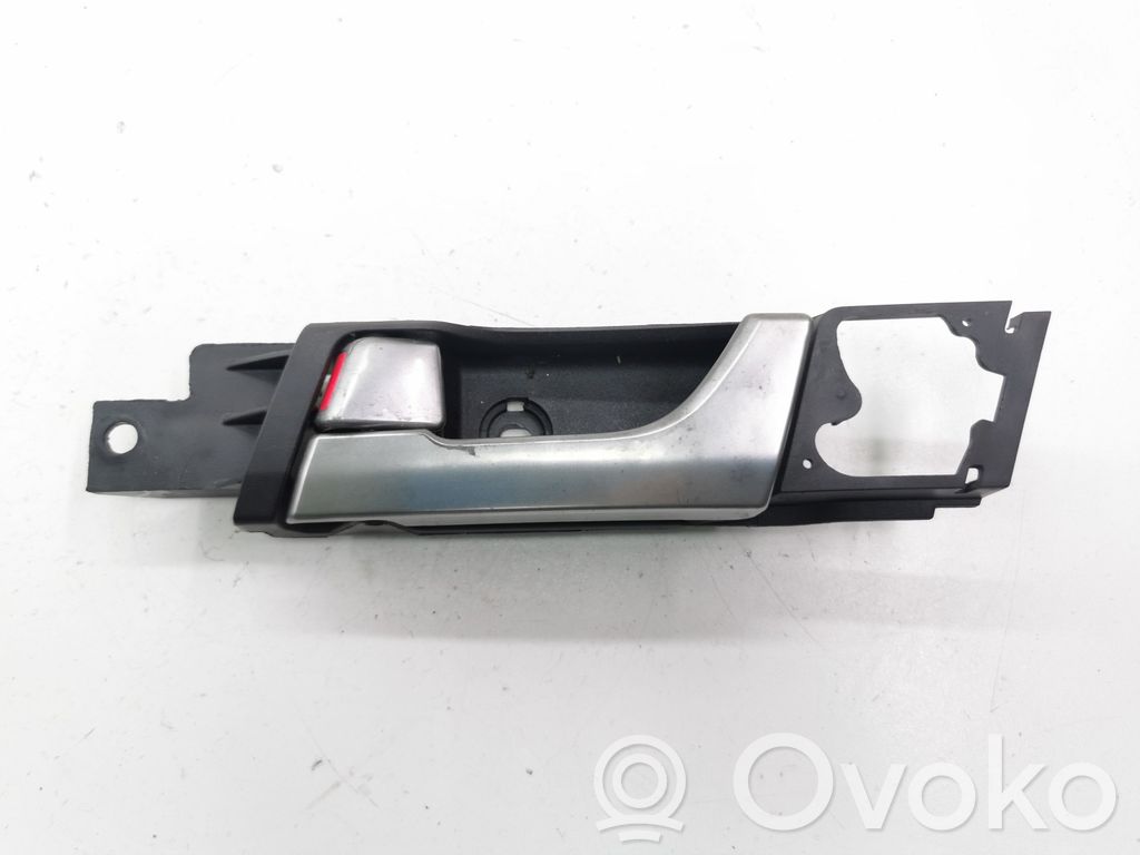 Chevrolet Captiva Manecilla interna puerta trasera 
