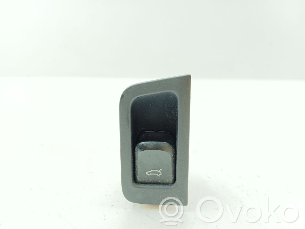 Audi A7 S7 4G Tailgate opening switch 