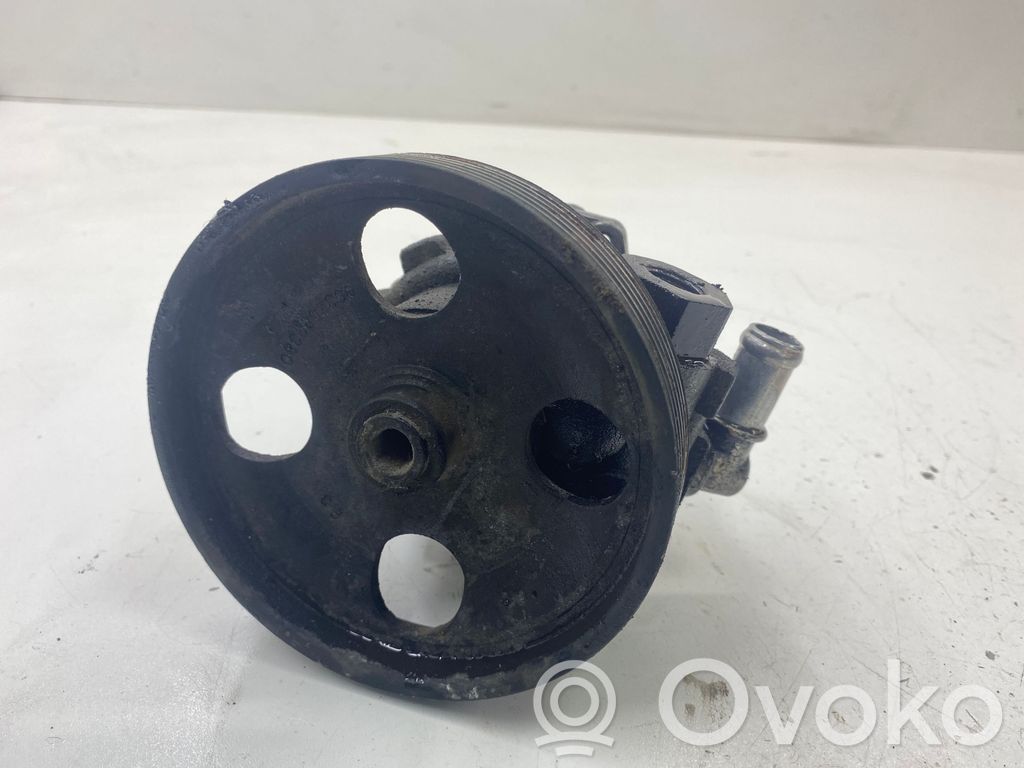 Peugeot 807 Power steering pump 