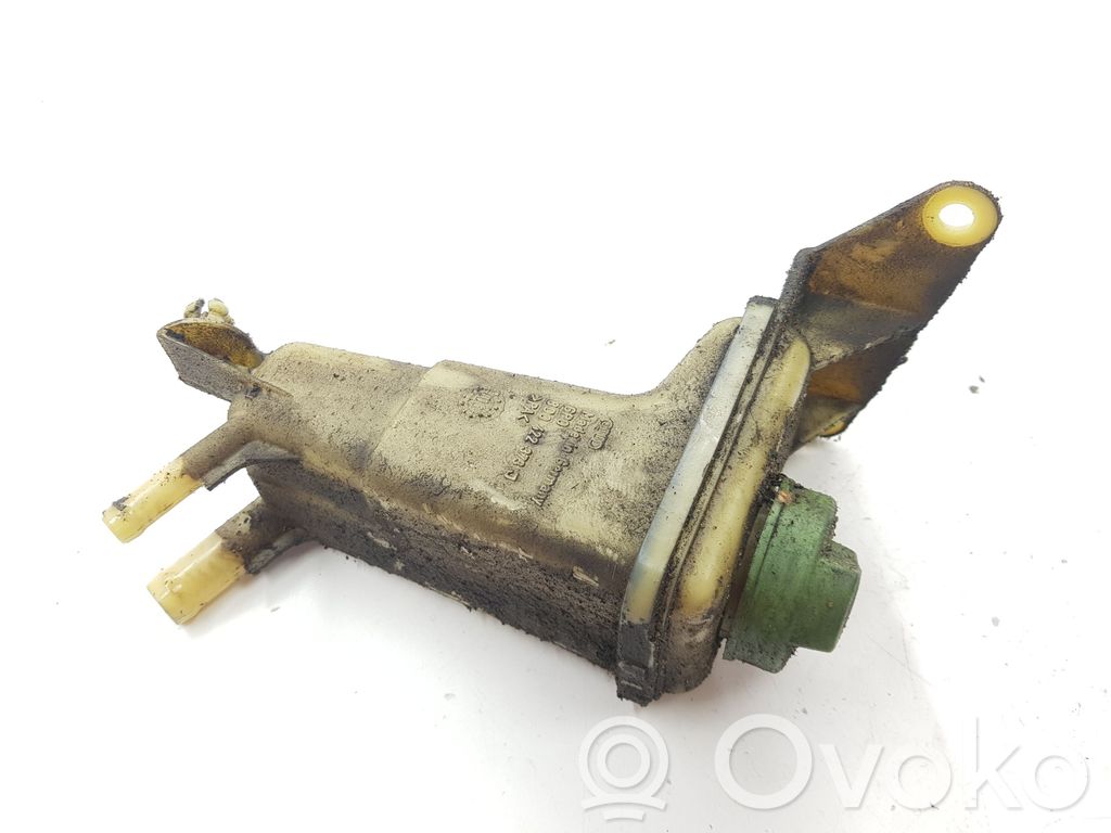 Audi A6 S6 C5 4B Ohjaustehostimen nestesäiliö 