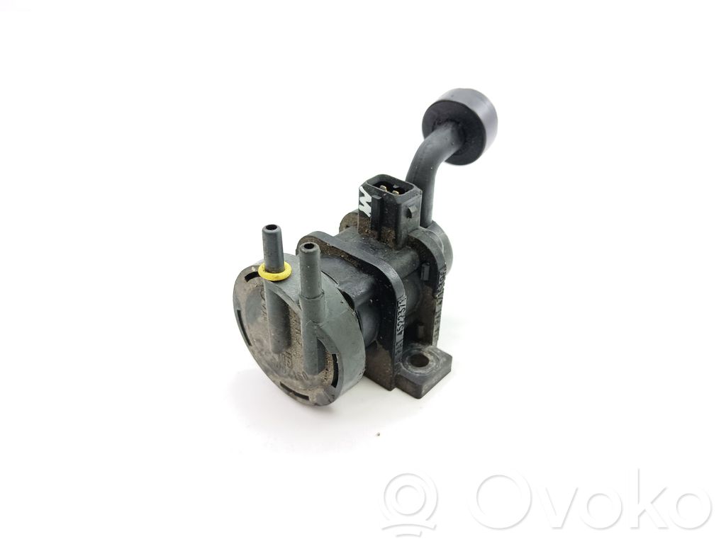 Válvula de vacío   09128022