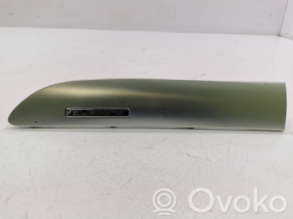 Panelės apdaila   4F1853190