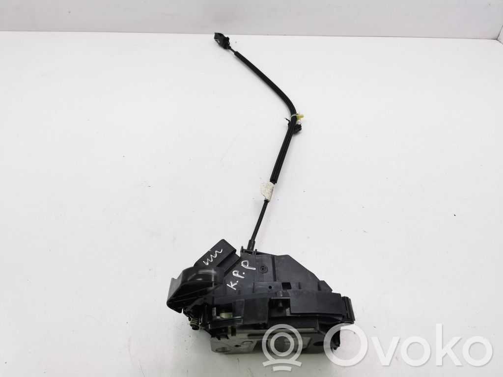 Ford C-MAX II Priekšpusē slēdzene 