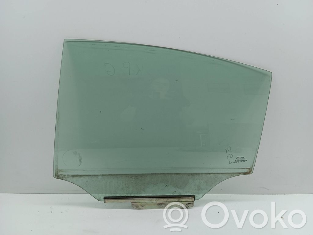 Toyota Avensis T270 Rear door window glass 
