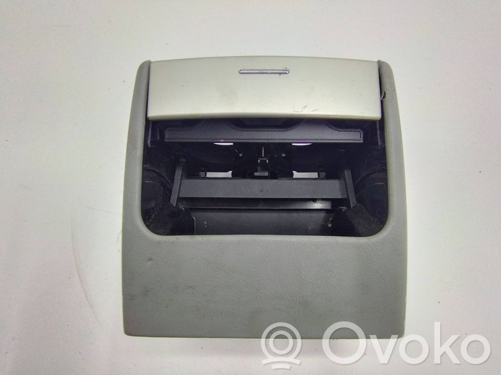 Cup holder back   7077955A,12497510,E6K93R