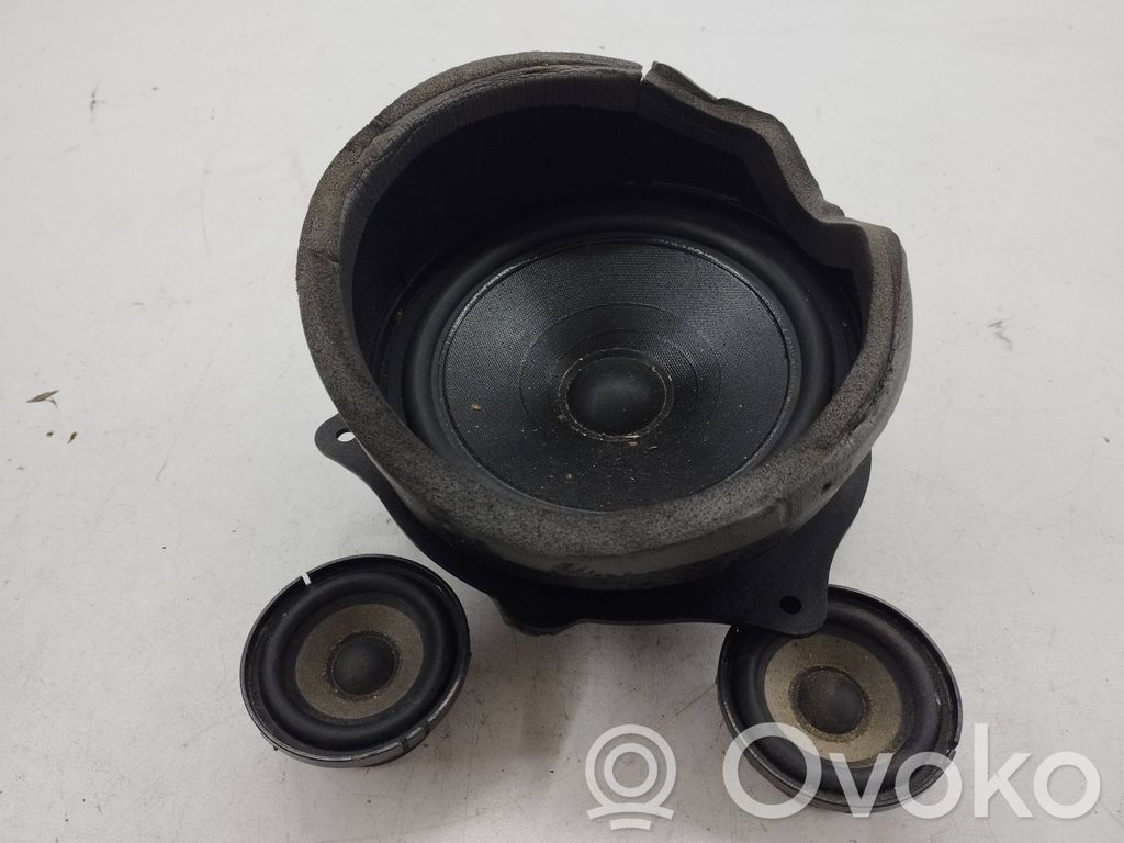 BMW X5 E53 Front door speaker 